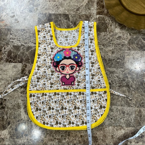 New Girls Mexican Artisan Apron Little Frida Embroidered. W/front pockets. - Picture 8 of 8